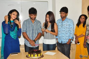 Majnu Movie Team At Radio Mirchi